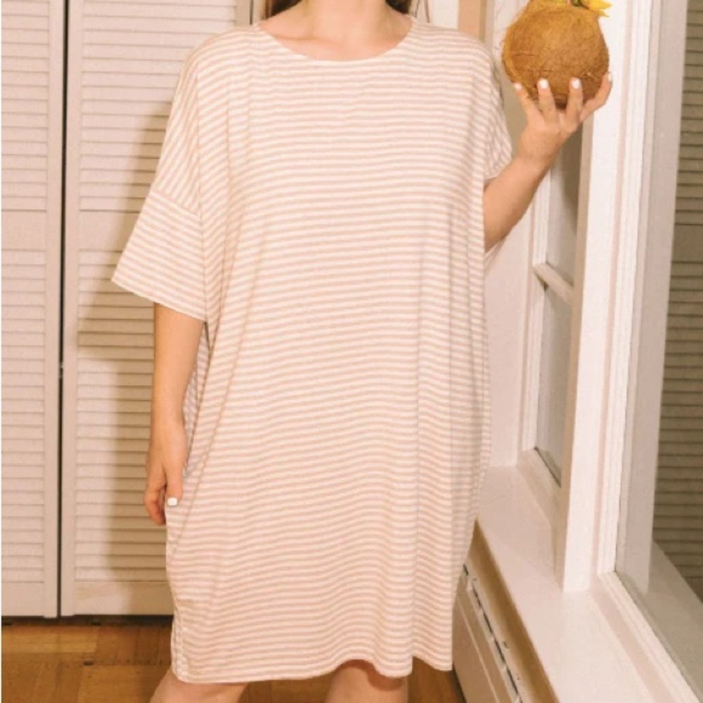 JACKSON ROWE Cocoon Dress in White Sand Stripe XS